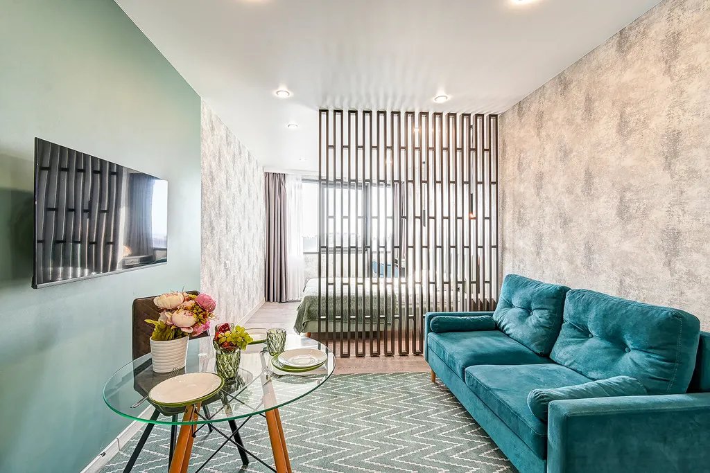 Квартира Квартира Зонированная студия с ванной, видом на море, бассейном на территории — Адлер