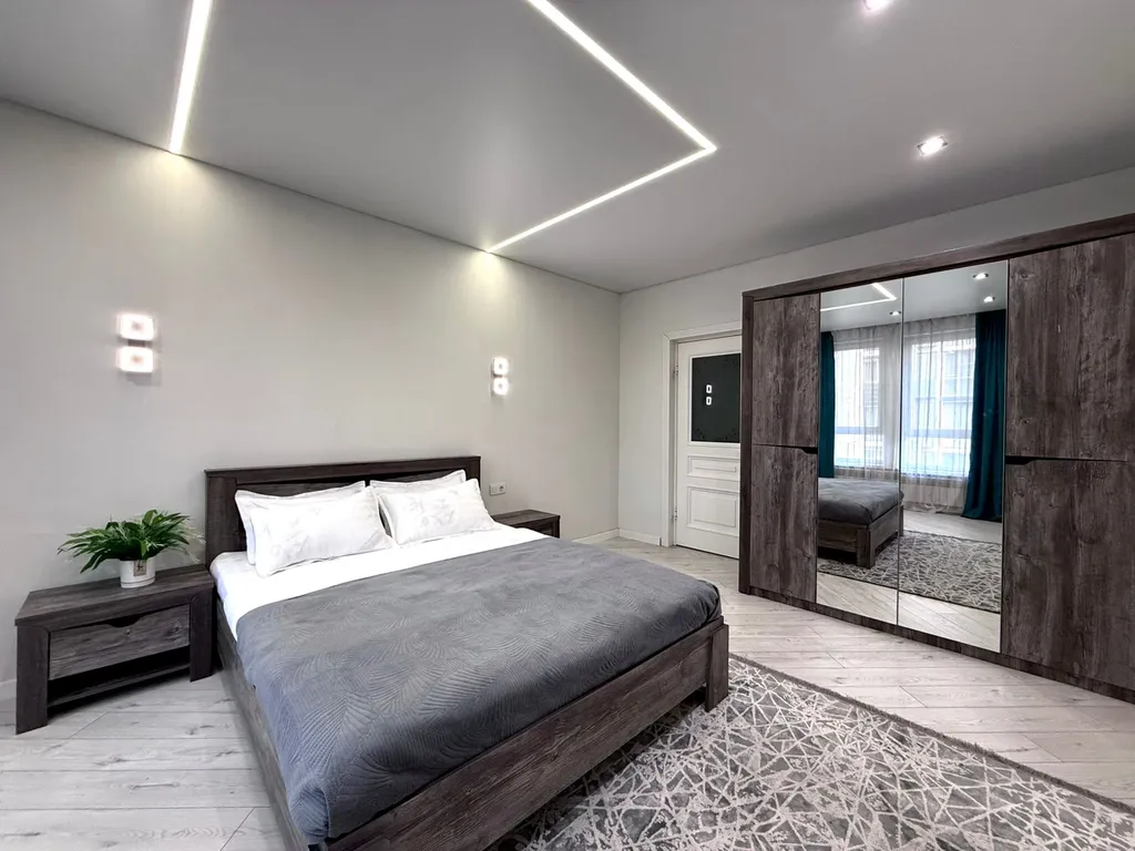 Квартира Просторные светлые апартаменты в ЖК «Раимбек», питьевая вода подарок — аренда посуточно в Алматы