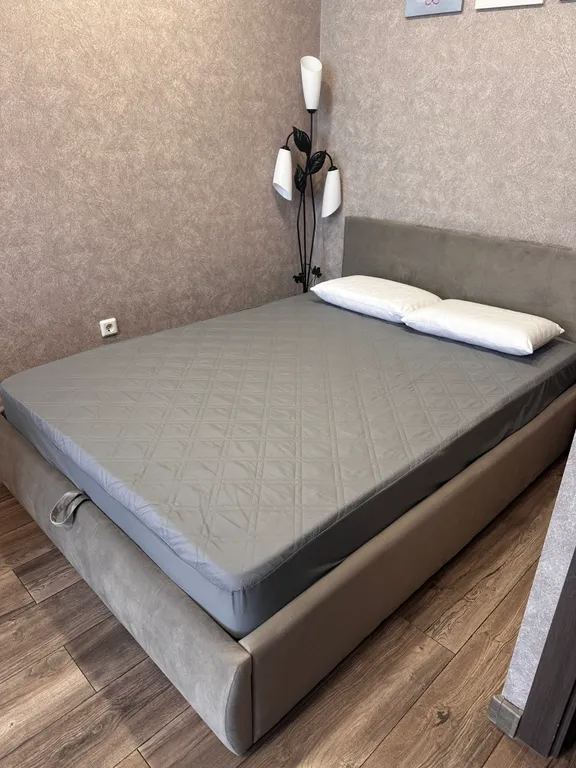 Уютная квартира (рядом с центром травматологии)