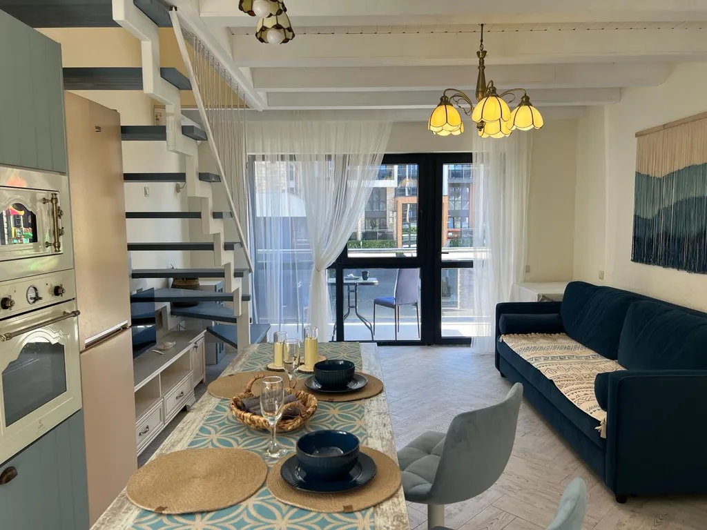 3-комнатные апартаменты с бассейном