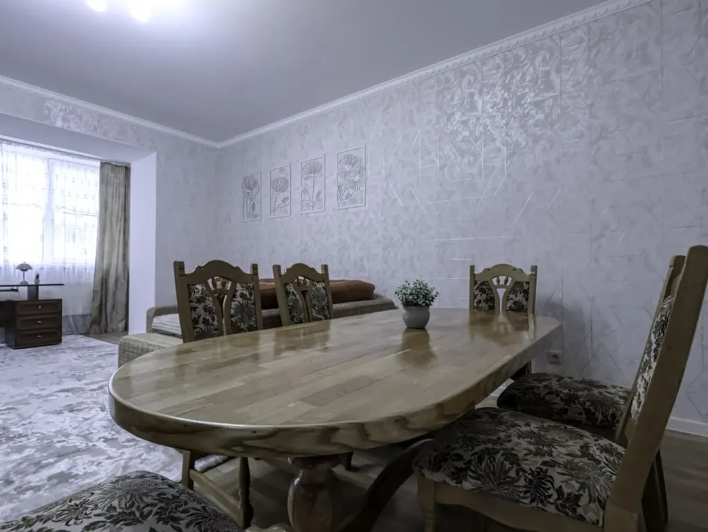 Просторная квартира в центре