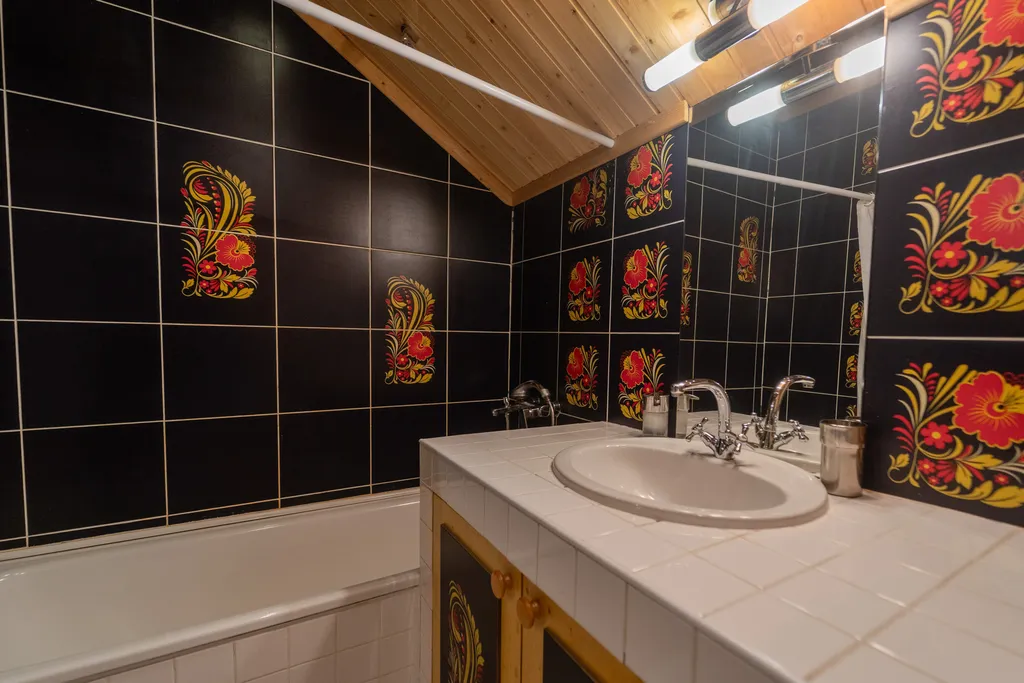 4-комнатный Дом