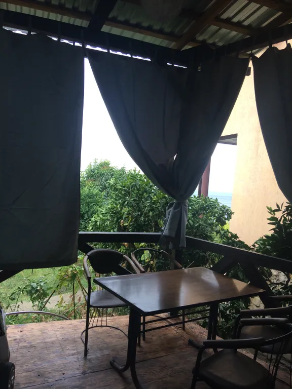 Трехместный номер с шикарным, панорамным  видом на море