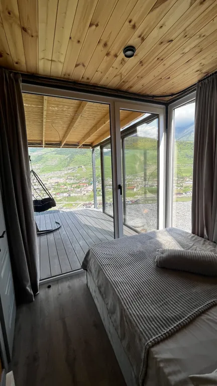 Дом с видом на горы