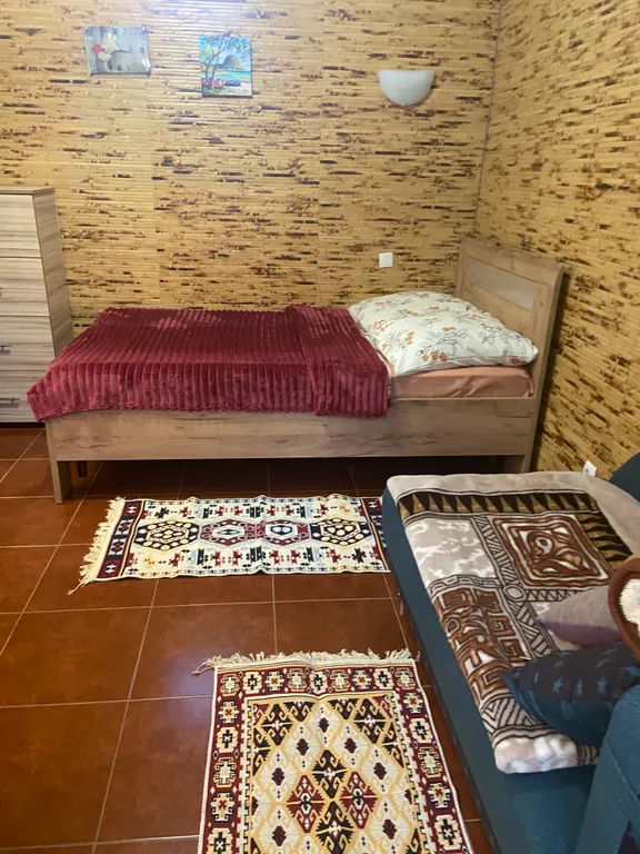 Уютная дачка под ключ с двориком в центре, До моря 200 м, все удобства