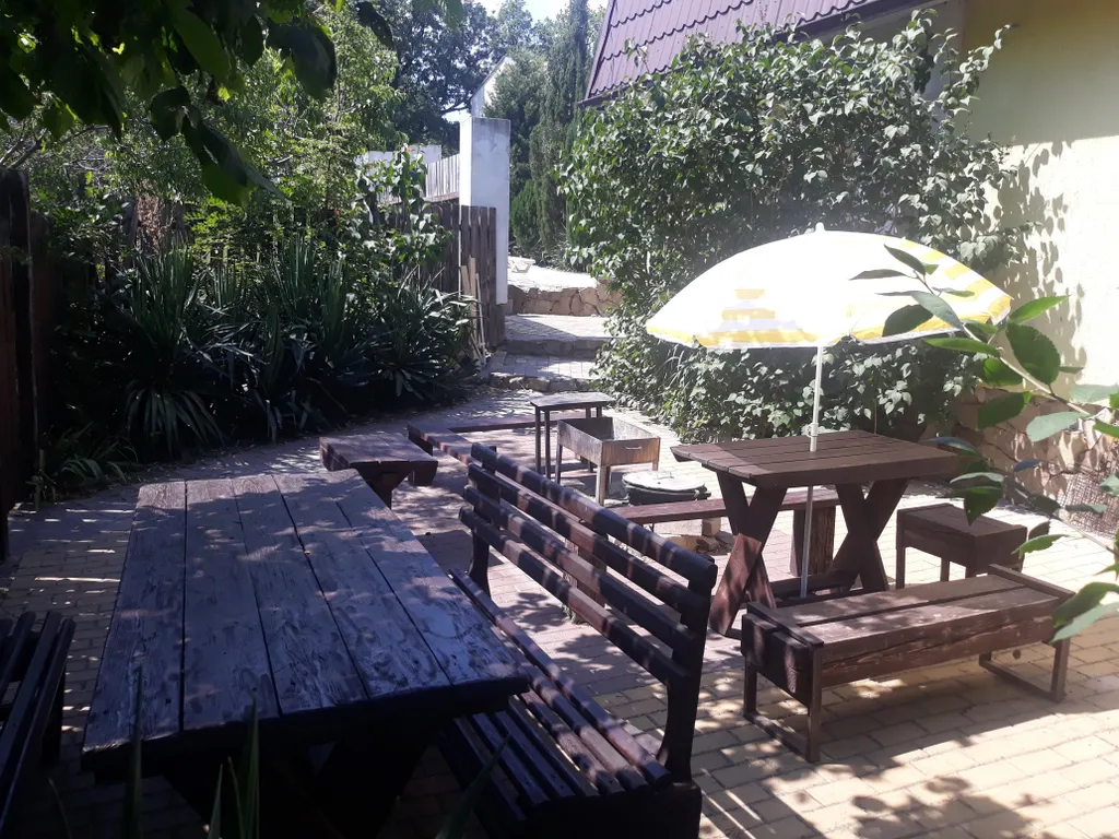 Дом с подогреваемым бассейном и сауной с видом на море