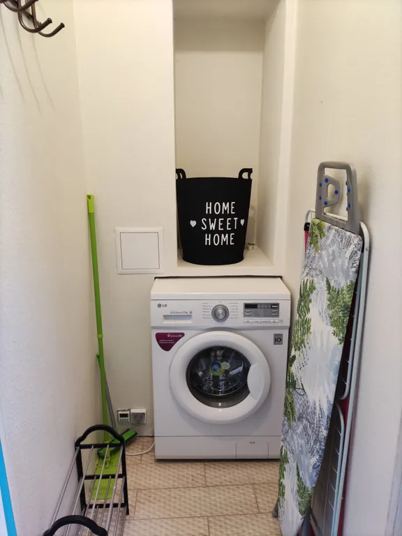 Квартира с просторной кухней-гостиной и видом на лес