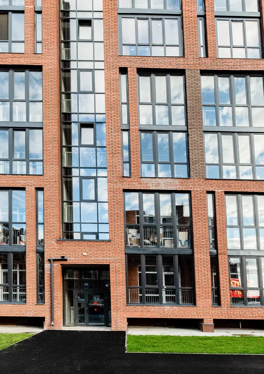 Евротрешка с панорамными окнами