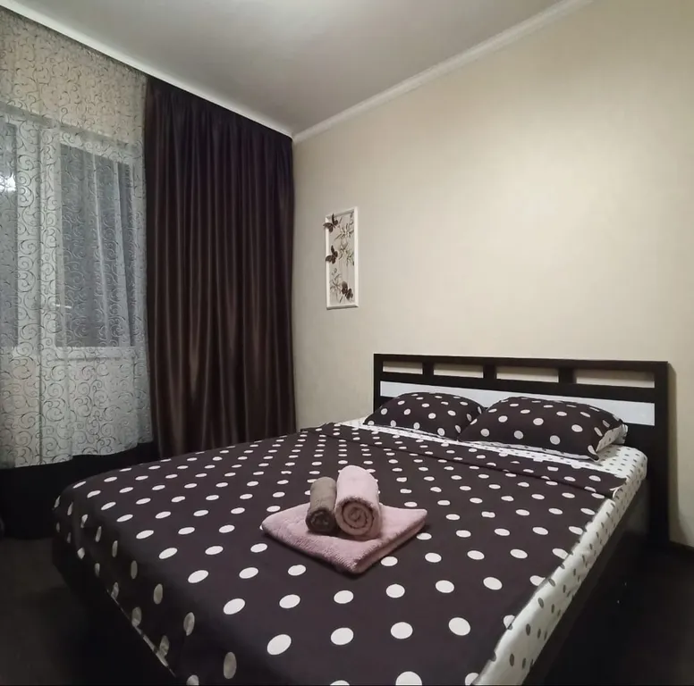 Квартира-студия эконом класса — аренда посуточно в Сургут