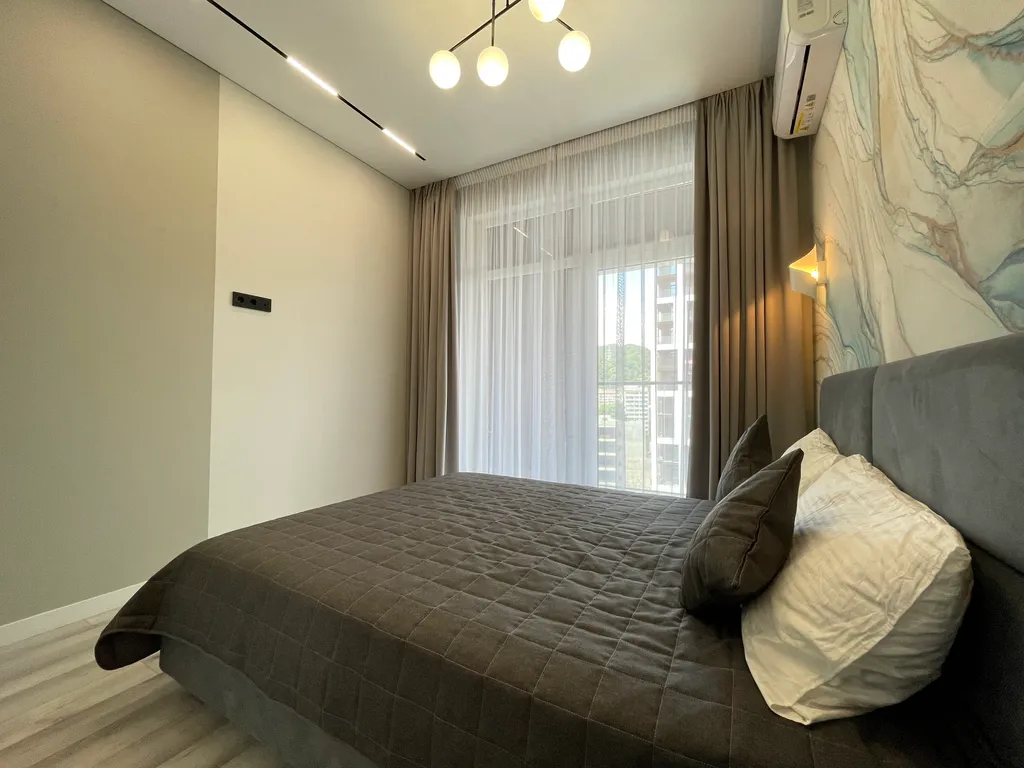 Дизайнерская евротрёхкомнатная квартира в жк аллея парк