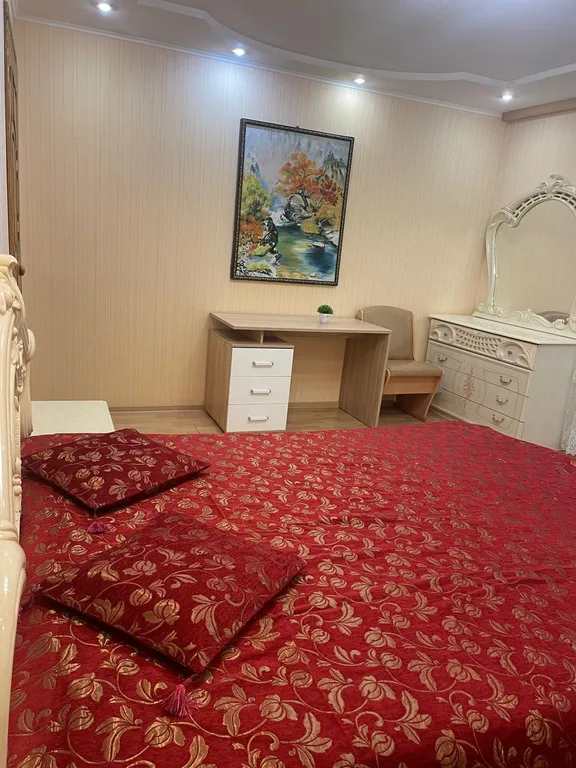 Отличная двушка в центре города