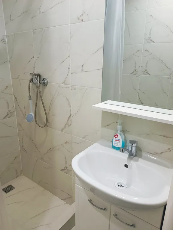 Маленькая студия с двуспальным диваном у станции МЦД-4 Железнодорожная