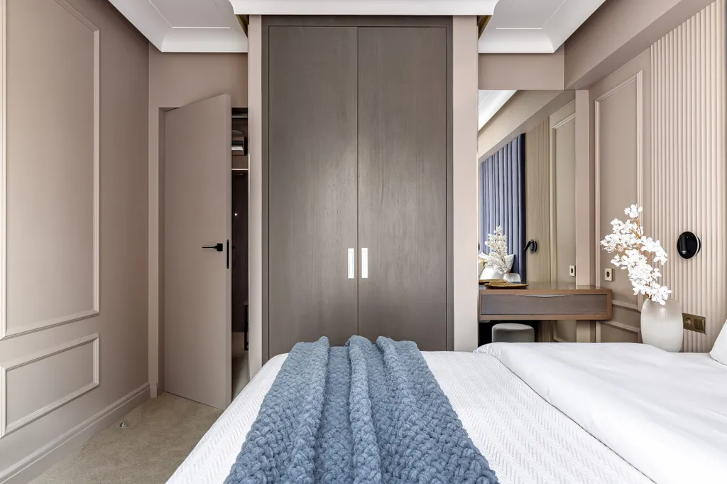 Апартамент в отеле Моне