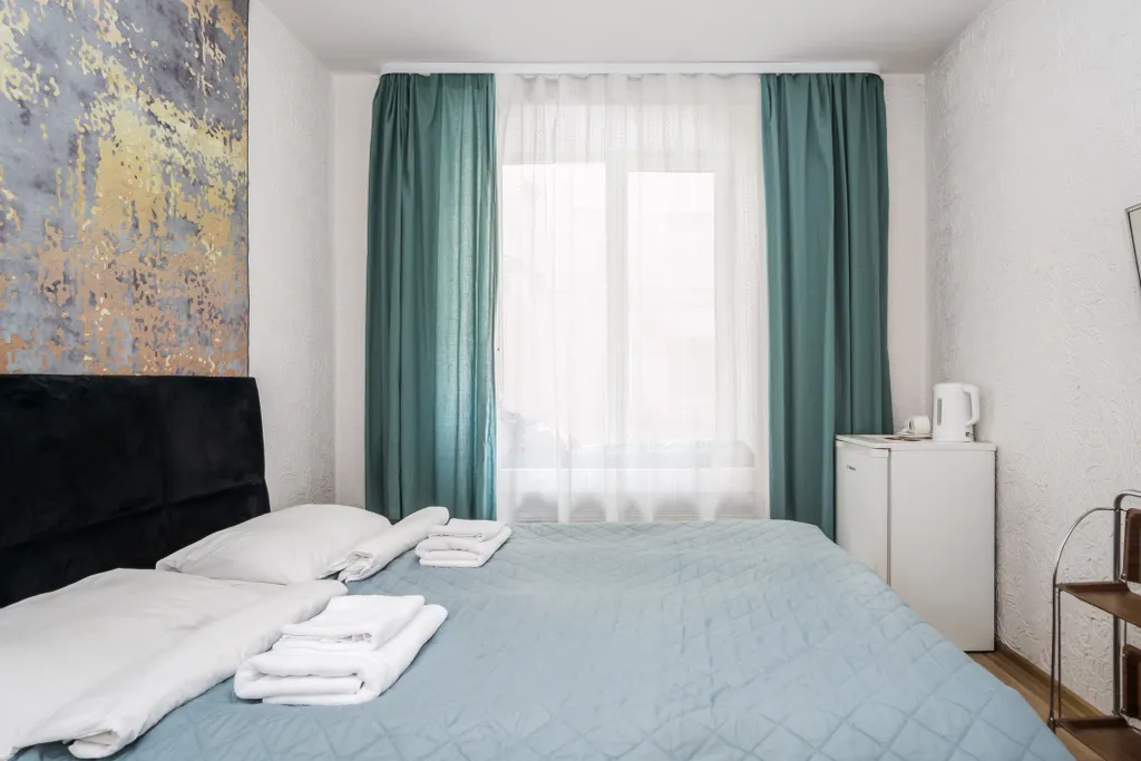 Квартира Комната с санузлом и большой двуспальной кроватью у зоопарка — Санкт-Петербург