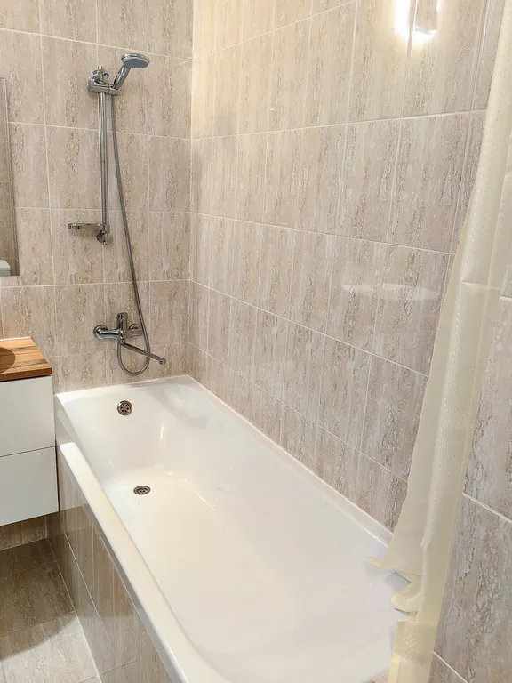 Квартира Большая комфортная квартира-студия в центре у ЖД вокзала — Красноярск