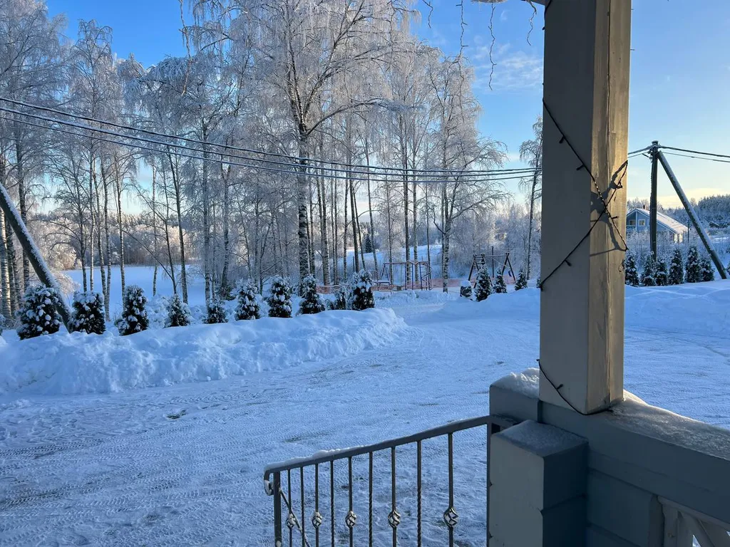 Большой коттедж N1 с сауной и камином