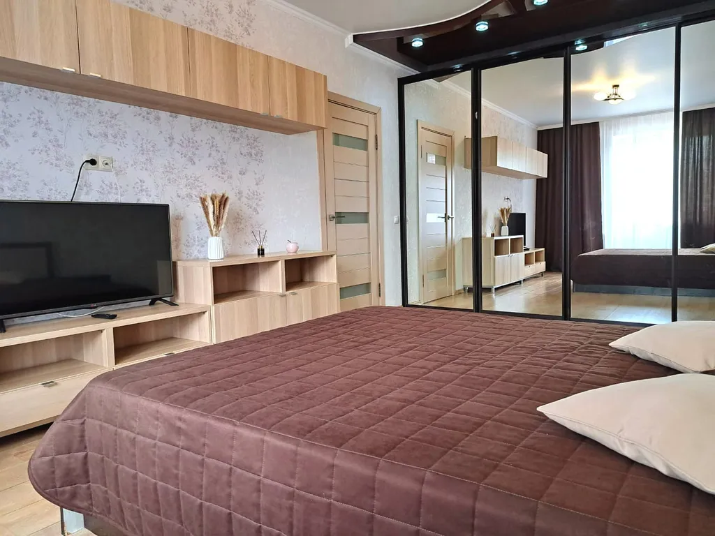 Уютная и просторная квартира в центре города рядом с spar24 — аренда посуточно в Саранск