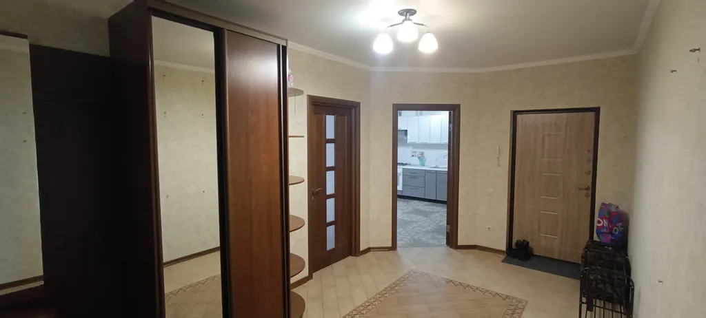 3-комнатная квартира в экологически чистом тихом районе