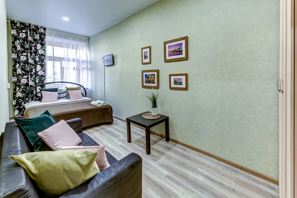 Просторная 5-комнатная квартира в самом центре города