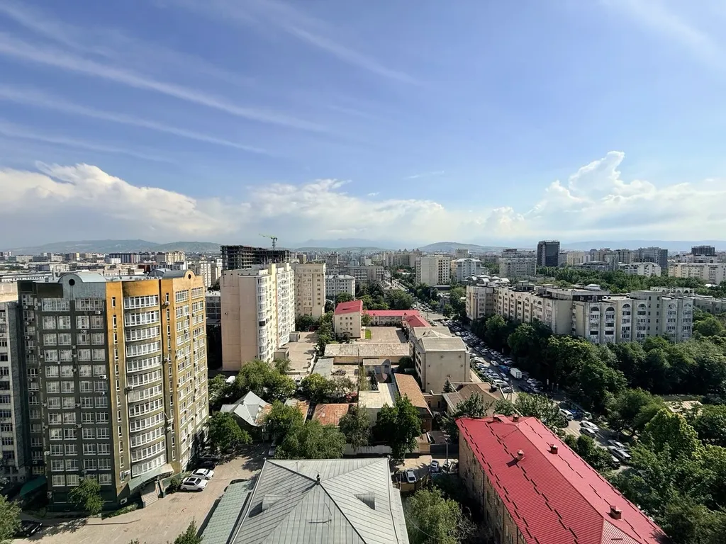 Travelers Lodge apartment in heart of the city
