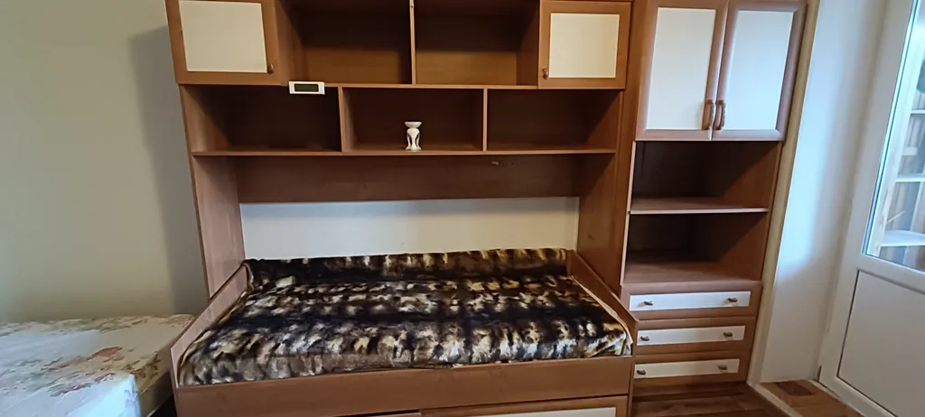 Однокомнатная квартира, недалеко от лимана, с большой кухней