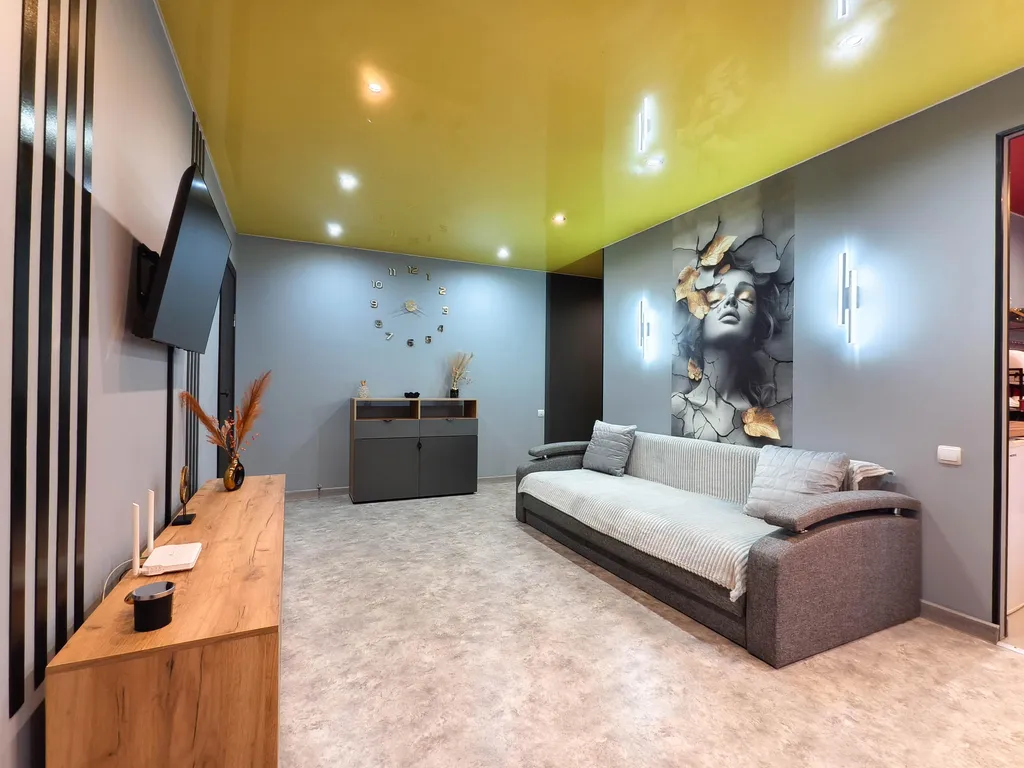 Квартира Квартира с 3-мя раздельными спальными местами возле жд вокзала — Красноярск