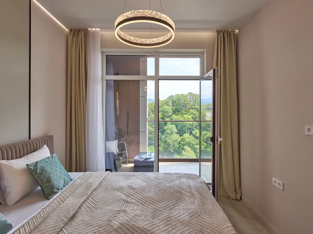 Дизайнерская евро-трехкомнатная квартира с потрясающими видами