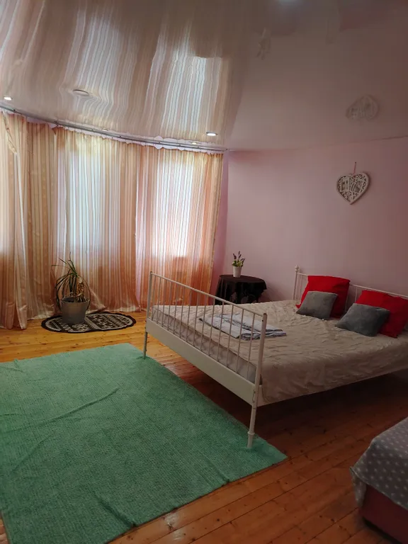 Коттедж в черте города