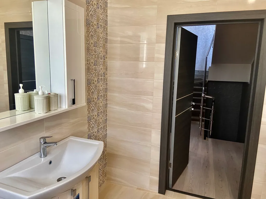 Коттедж у моря