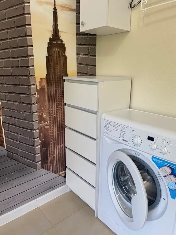 Маленькая студия рядом с лесом