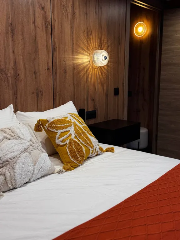 6-местный дом c видом на лес