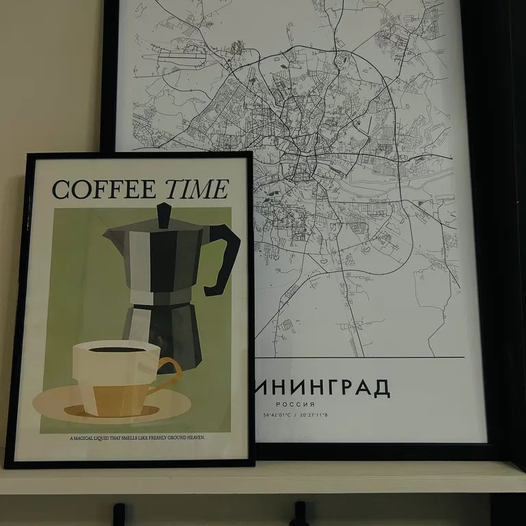 Студия с видом на город