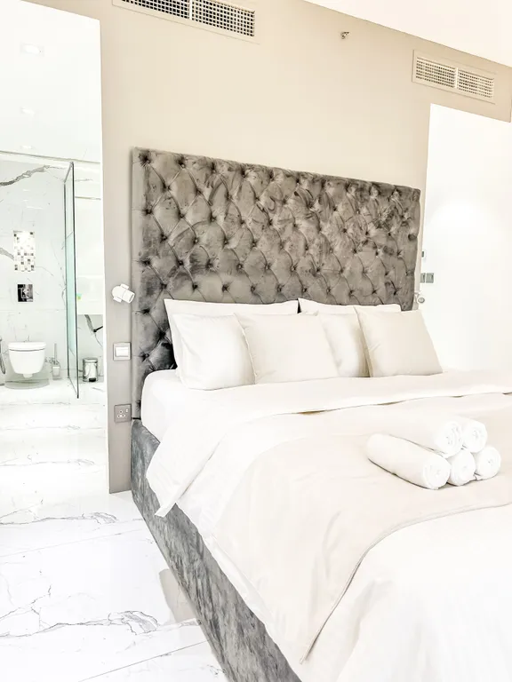 Стильная трёхкомнатная квартира