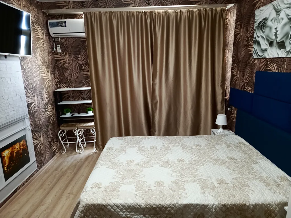 Квартира Квартира Апартамент с видом на море в парке Победы города Севастополя — Севастополь