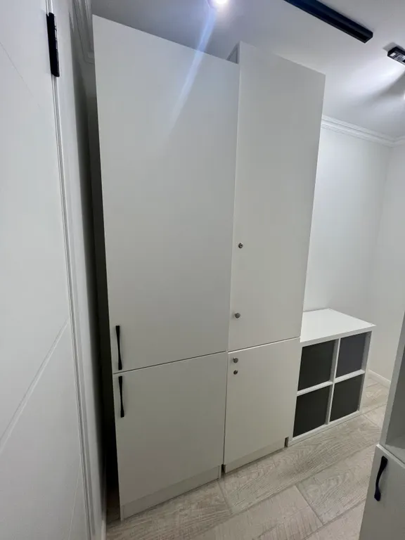 Двухуровневая евротрешка возле моря