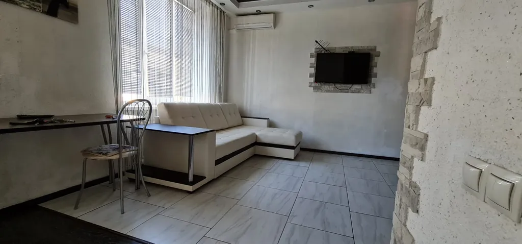 Квартира Студия в доме сталинской постройки — аренда посуточно в Волгоград