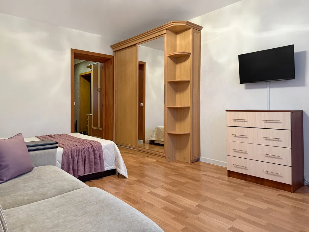 Просторная квартира в районе ТРЦ Сити-Парк