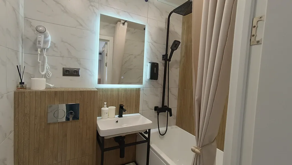 Трехместный комфорт с балконом