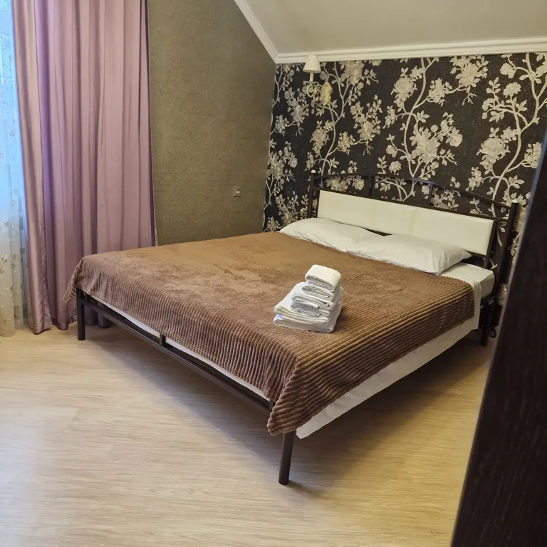 Квартира Уютные апартаменты. Чистейший воздух и просторы кубани Ждут Вас! — аренда посуточно в Армавир