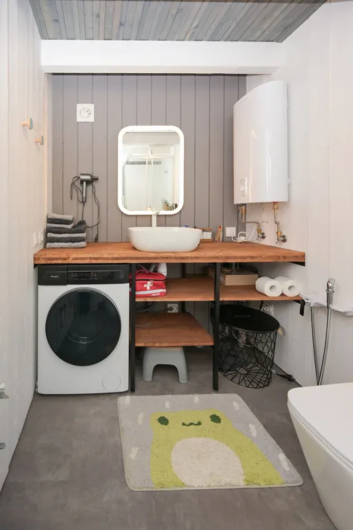 Барнхаус Макс Юбаба с большой террасой, высокими потолками