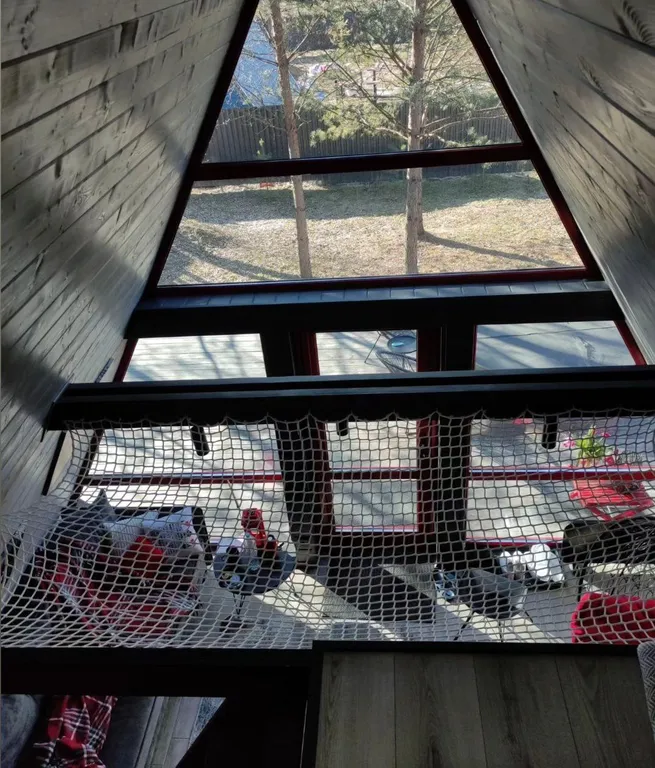 Уютный A-frame в 25 км от Минска с горячей купелью и видом на лес