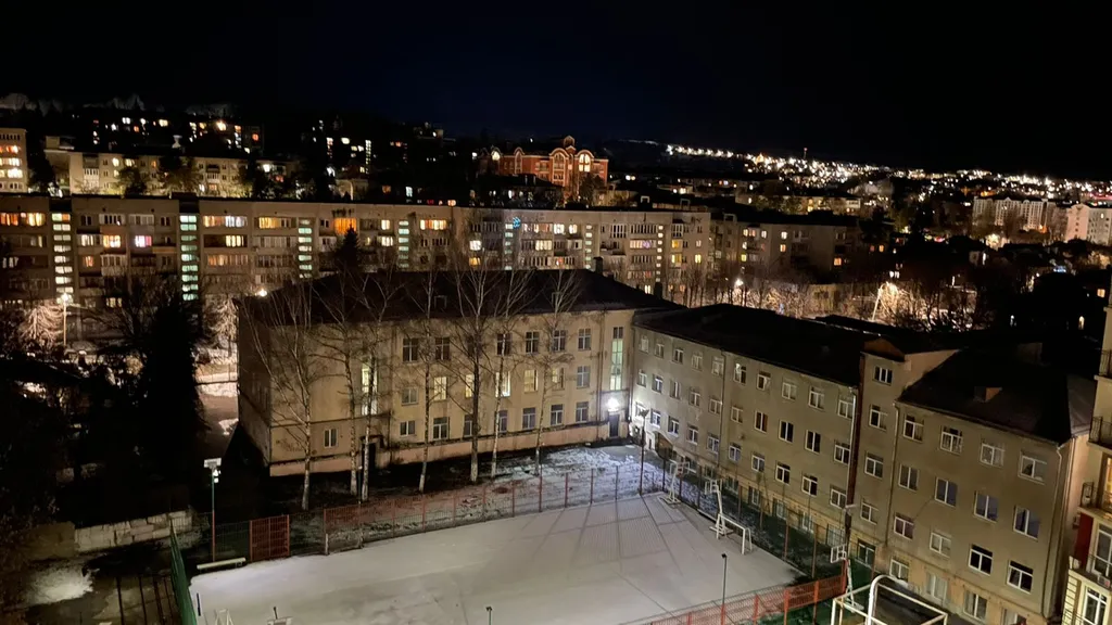 Уютная квартира в центре города в новом доме