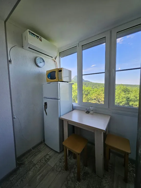 Студия с видом на горы в курортном районе