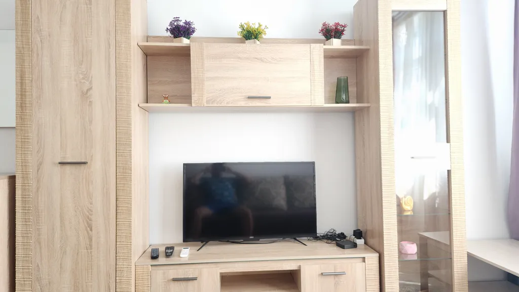 Евротрешка в корпусе с бассейном