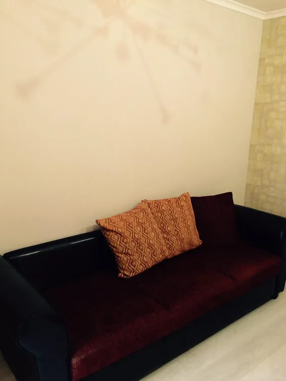 Дом с двориком для вас и парковка