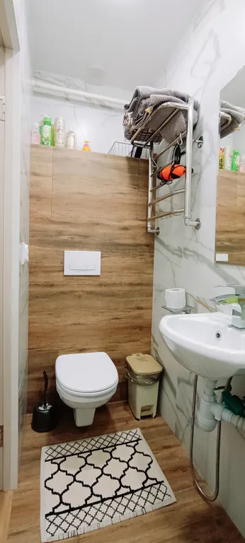 Уютное местечко возле пиццерии, небольшая комфортная студия