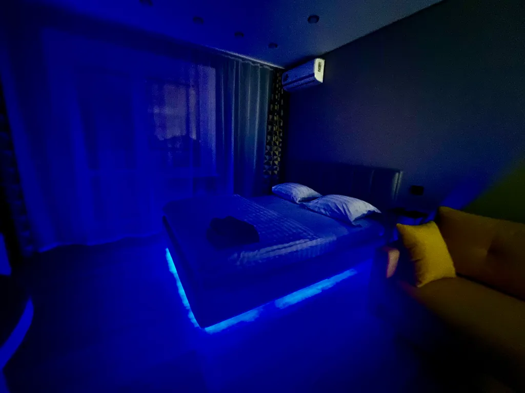 Новая современная студия в центре