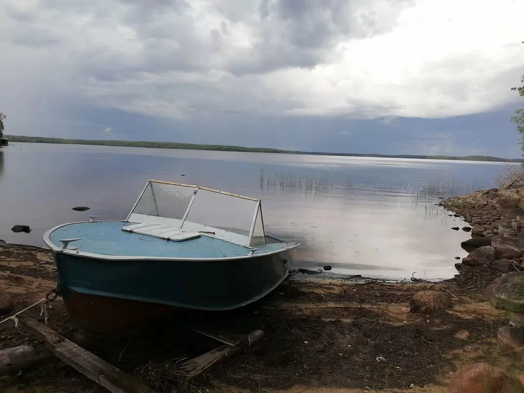 Дом-баня на берегу озера Уросозеро