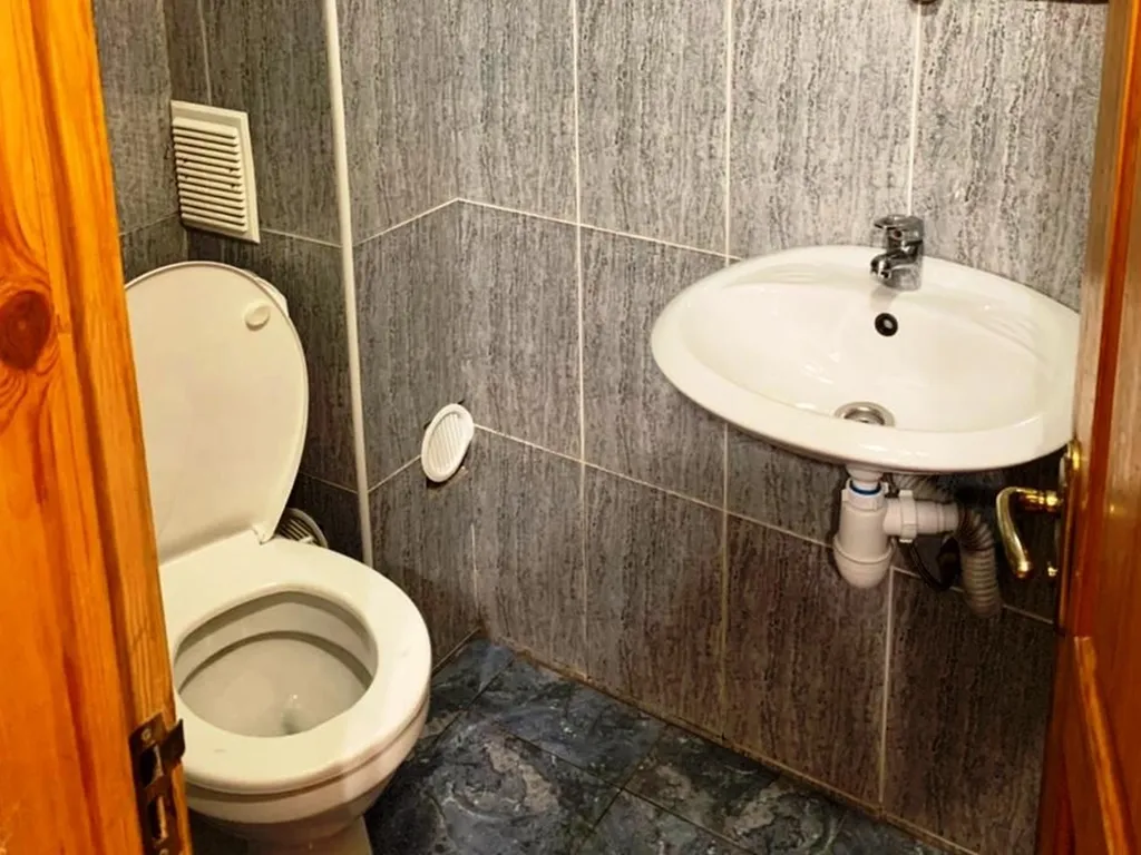 Номер эконом с кухней: 1 этаж, 2 комнатный, с/у, отдельный вход