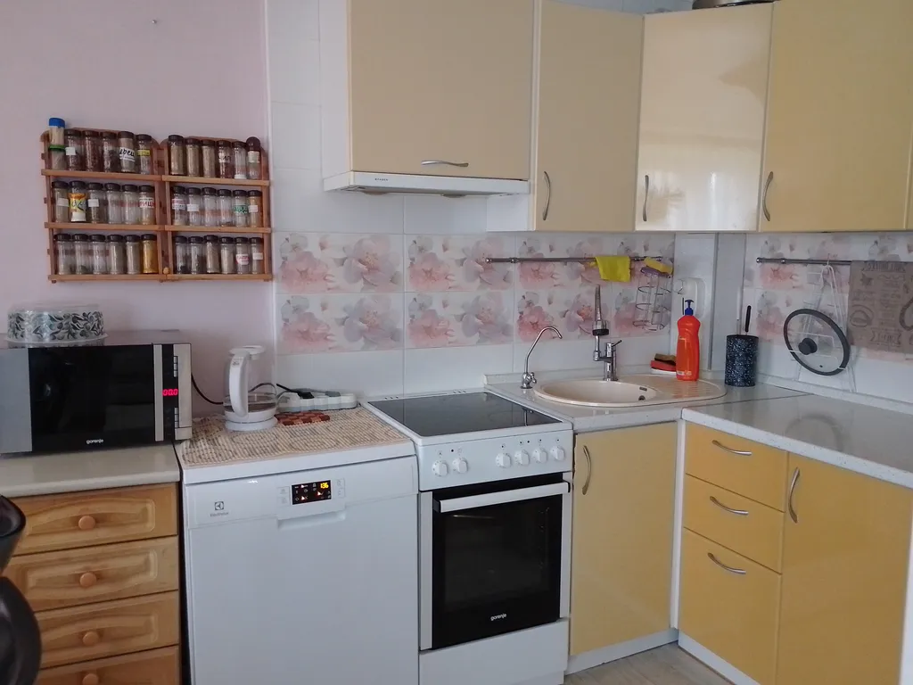 3-комнатная квартира в центре рядом с набережной